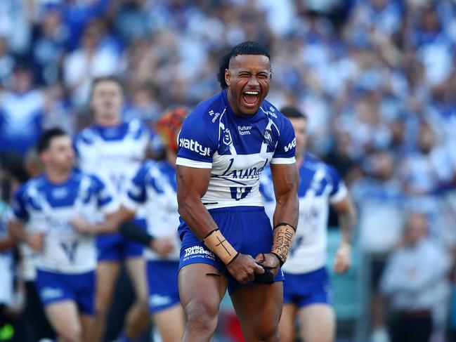 NRL 2025 RD07 Canterbury-Bankstown Bulldogs v South Sydney Rabbitohs - Stephen Crichton, run on