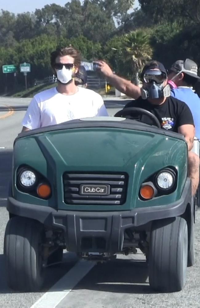 Liam and brother Luke Hemsworth are seen covered in soot from helping out in the Malibu fire. Picture: BackGrid