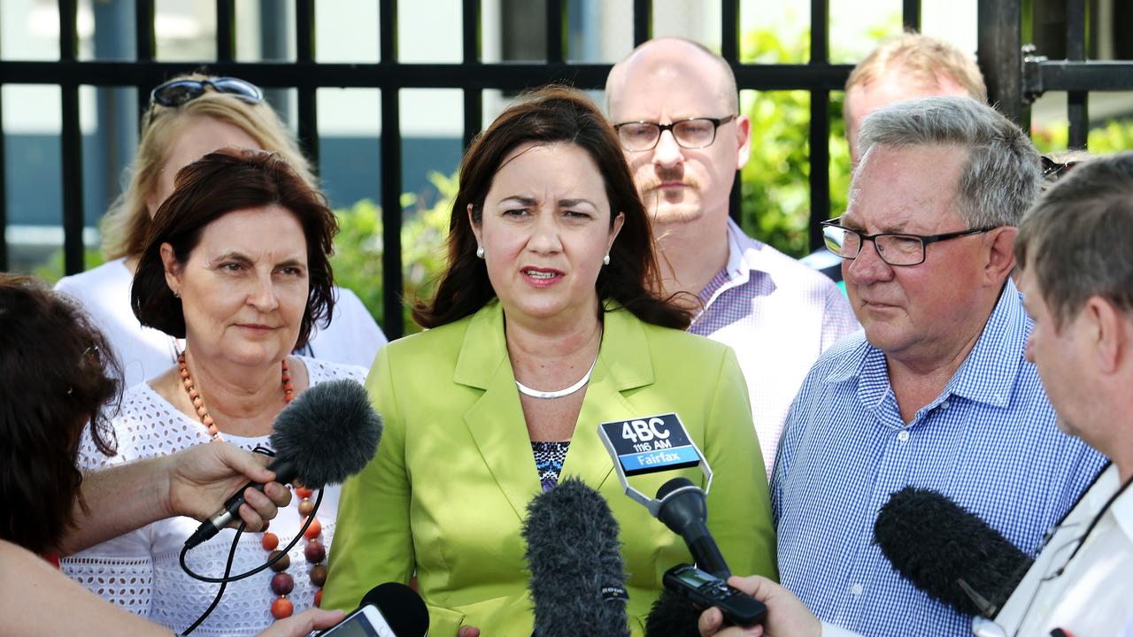 Annastacia Palaszczuk in Mackay (c) with then-new local candidate Julieanne Gilbert and Tim Mulherin during the election campaign of 2015. Picture: Tara Croser.