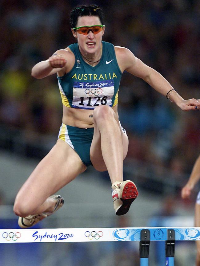 Jana Pittman competing in women's 400m hurdles race at Sydney Olympic Games in 2000.