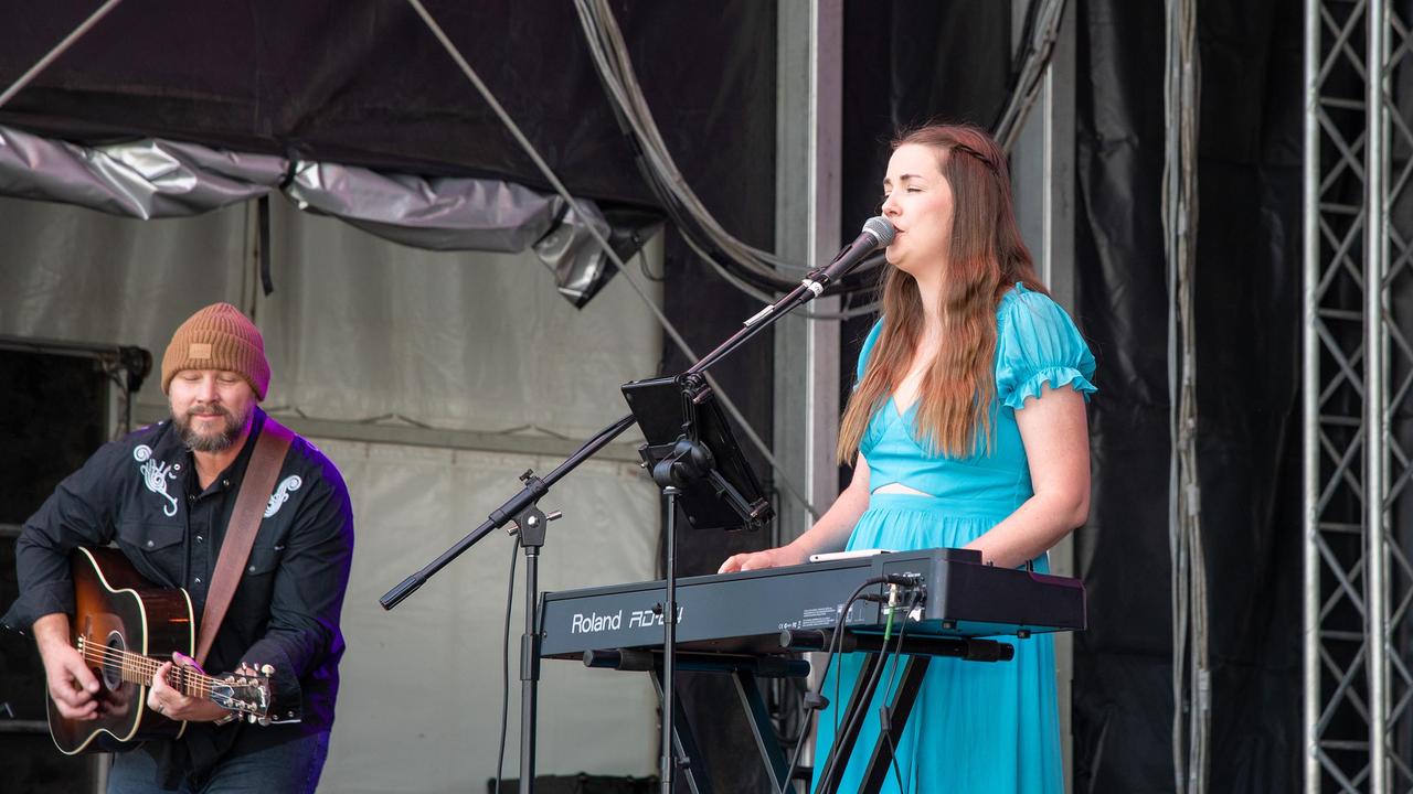 Elizabeth Rae Band on stage at the Toowoomba Carnival of Flowers Festival of Food and Wine, Saturday, September 14th, 2024. Picture: Bev Lacey