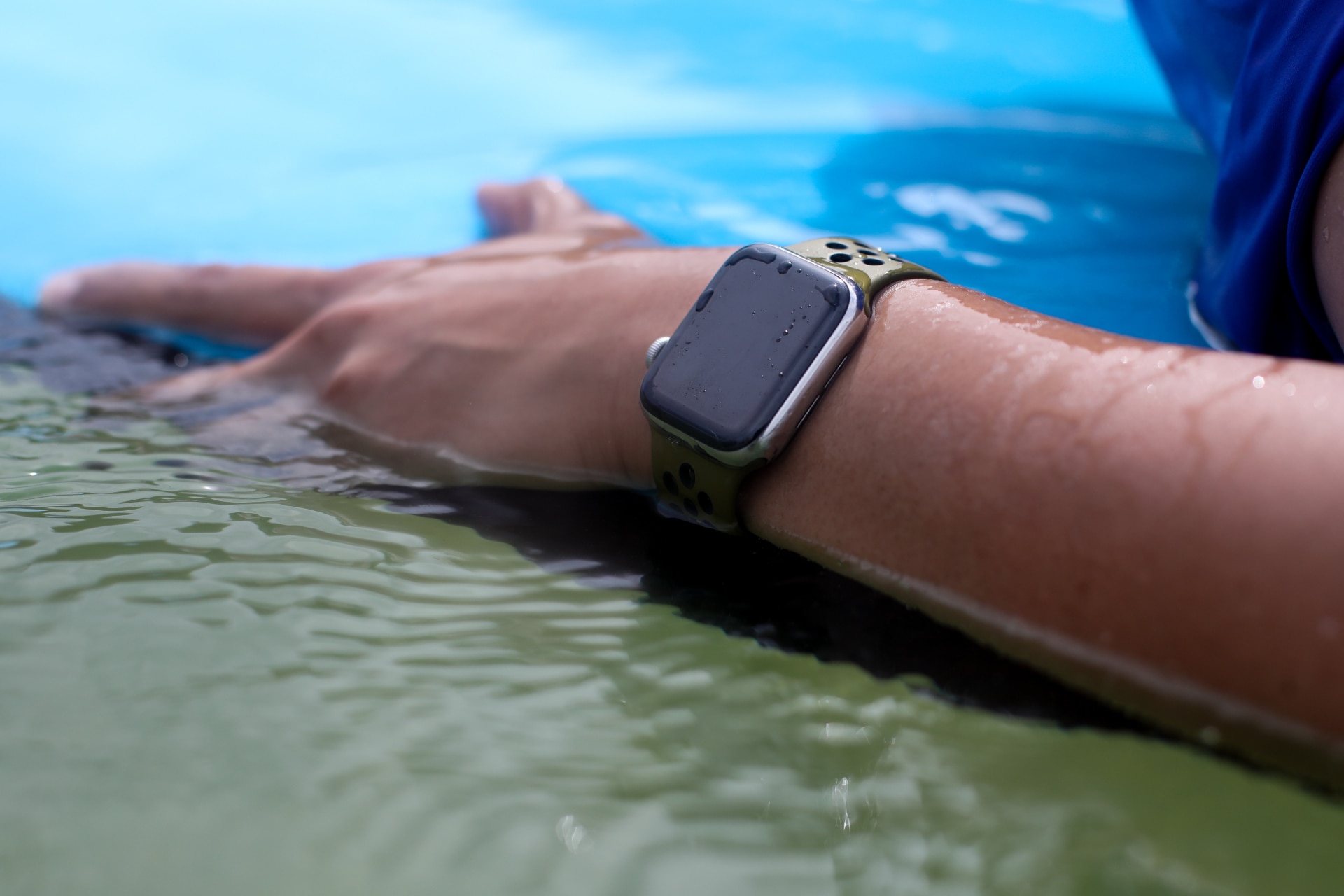 Apple watch outlet 4 in water