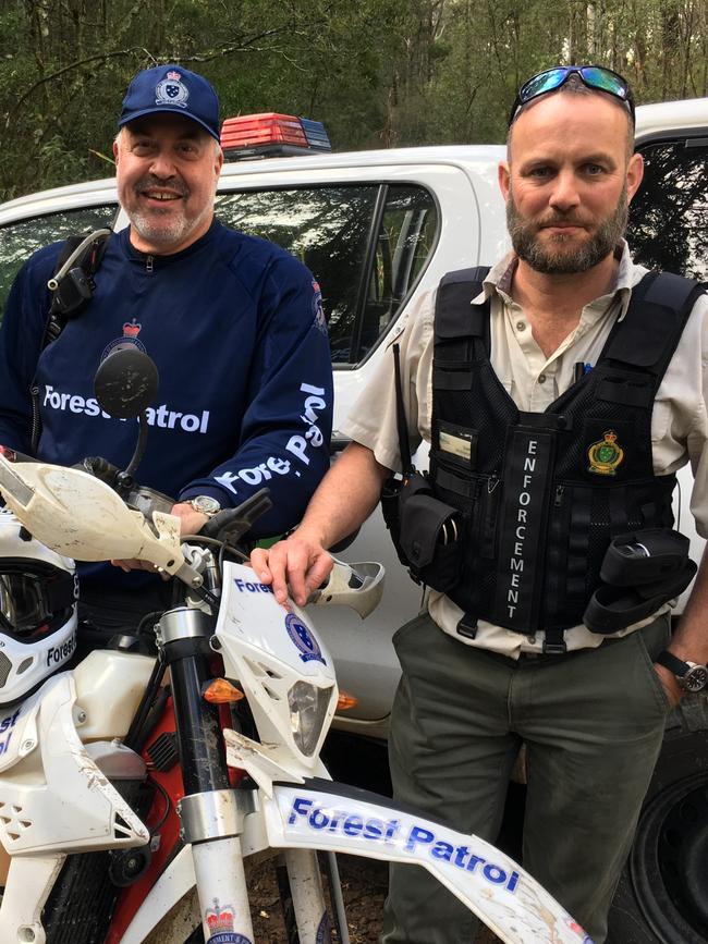 DELWP’s Roger Pitt and Parks Victoria ranger team leader Scott Nicholson. Picture: Parks Victoria