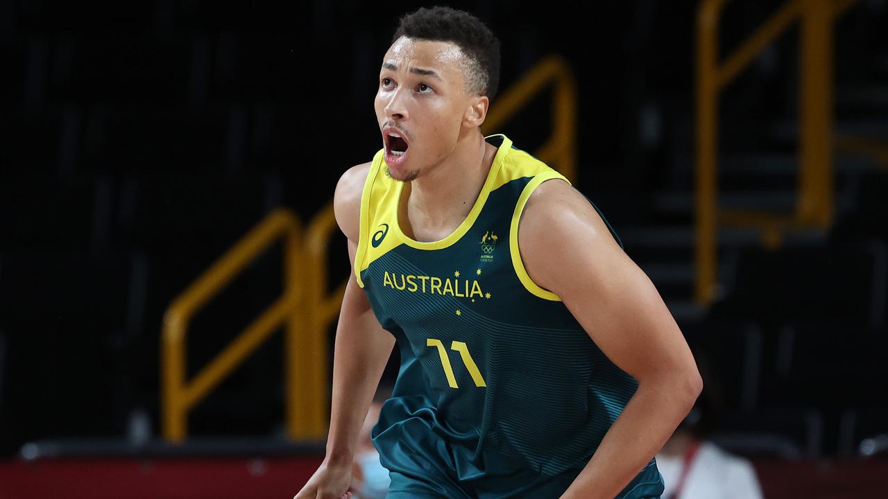 Dante Exum jugando para los Boomers en los Juegos Olímpicos de Tokio (Foto de Kevin C. Cox / Getty Images)