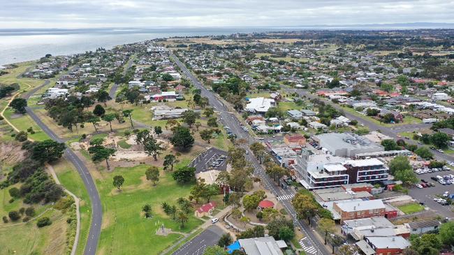 Homes along the coast in Portarlington face an increase risk from coastal erosion, a new report shows. Picture: Alan Barber