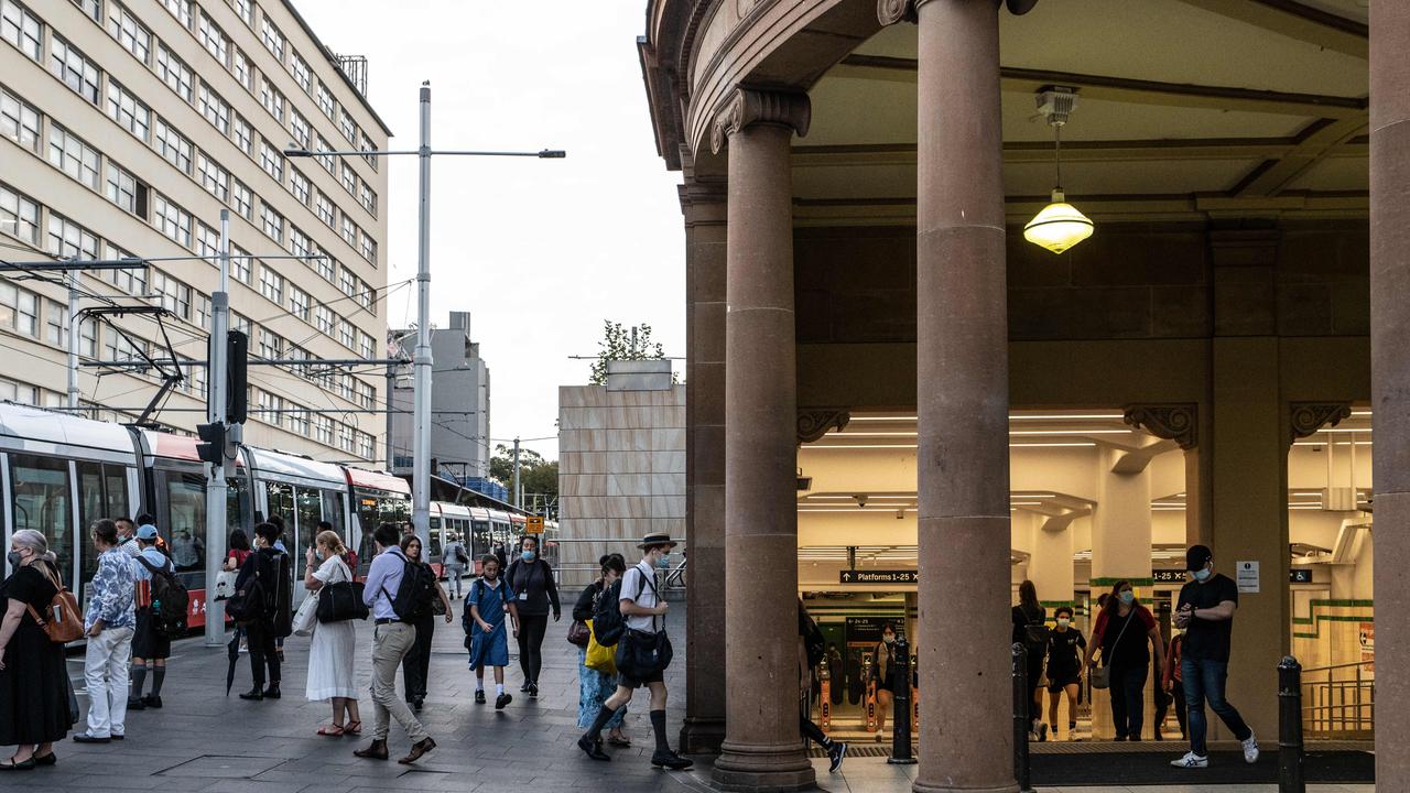 A brawl involving about 25 people broke out in Central Station on Saturday night, near the Elizabeth Street entrance. Picture: NCA NewsWire / Flavio Brancaleone