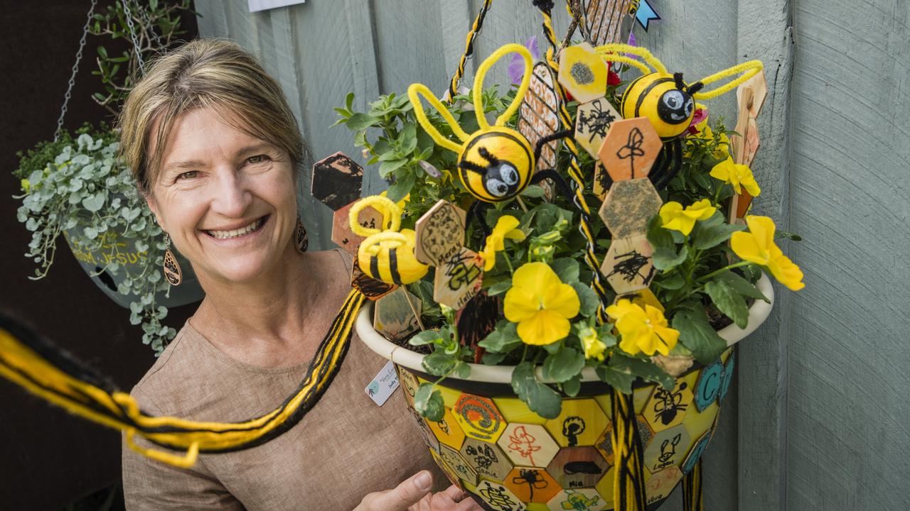 Vera Lacaze director Judy Nielsen with the Early-Learning Kindy category winner of Cobb and Co Hanging Basket Display of Toowoomba's Carnival of Flowers. Picture: Kevin Farmer