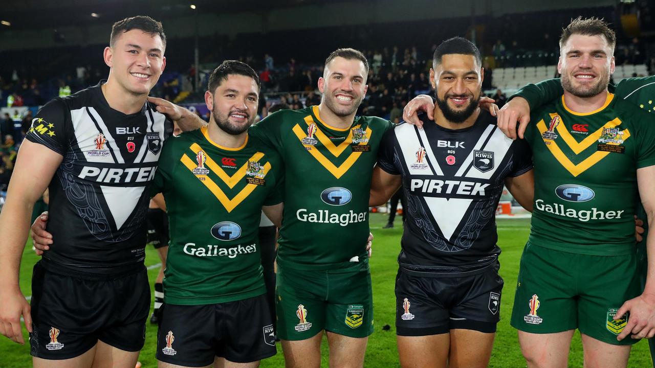 LEEDS, ENGLAND - NOVEMBER 11: Players of Australia and New Zealand pose for a photo following the Rugby League World Cup Semi-Final match between Australia and New Zealand at Elland Road on November 11, 2022 in Leeds, England. (Photo by Alex Livesey/Getty Images for RLWC)