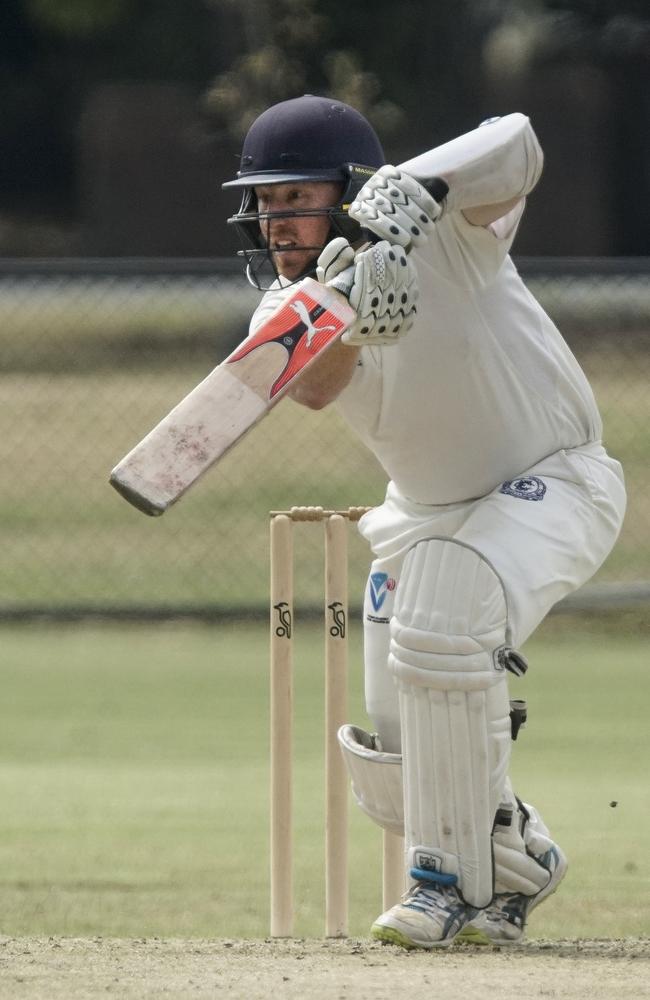 Elsternwick captain Cameron Christiansen on the drive in last season’s finals. Picture: Valeriu Campan