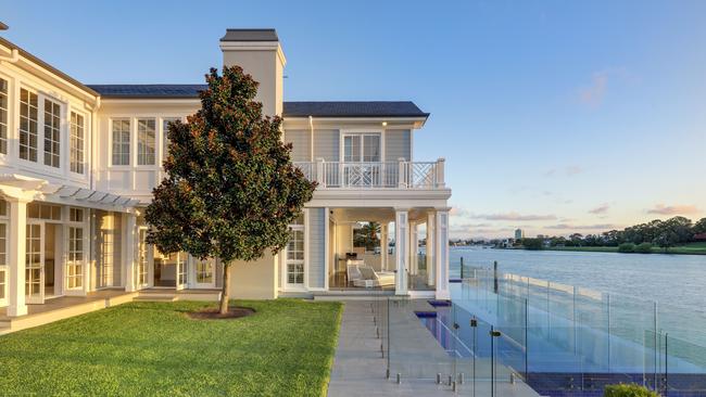 This waterfront mansino at 125 Commodore Dr, Surfers Paradise, sold for $10.8m.