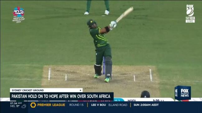 Pakistan down SA to keep hope alive