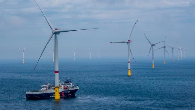 Example of overseas offshore windfarm