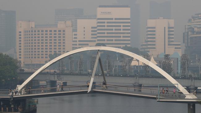 Air quality in Melbourne is deteriorating has been poor. Picture: AAP Image/David Crosling