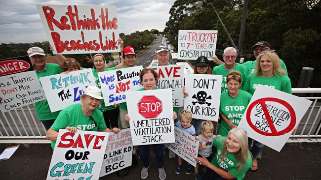 Parents of Balgowlah Boys High students, and neighboring residents protesting outside the school on Sydney Rd Balgowlah on November 6.  Picture: Adam Yip