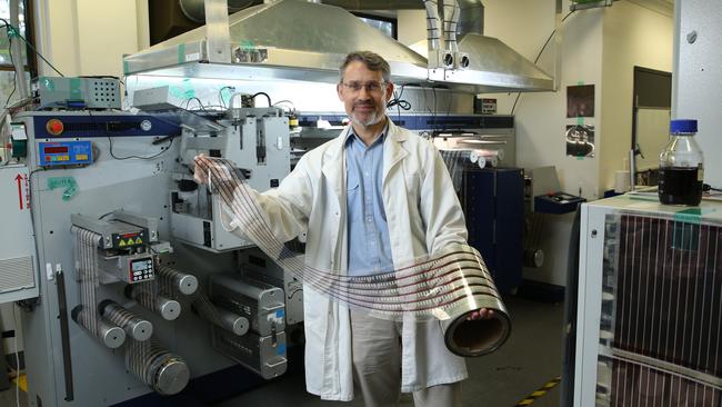 The University of Newcastle’s Paul Dastoor in his lab. Photo: Britta Campion