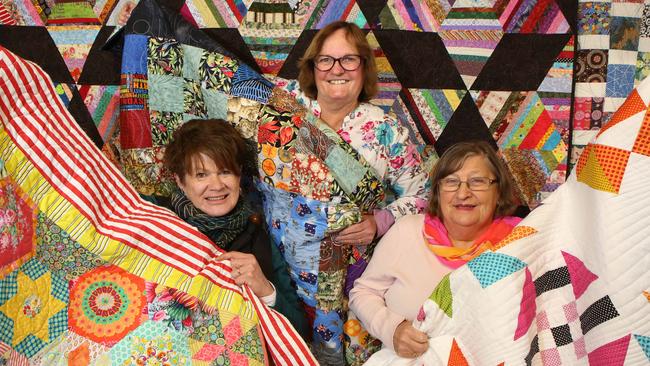 CAMDEN Country Quilters Guild Is Hosting Its 29th Annual Quilt ...