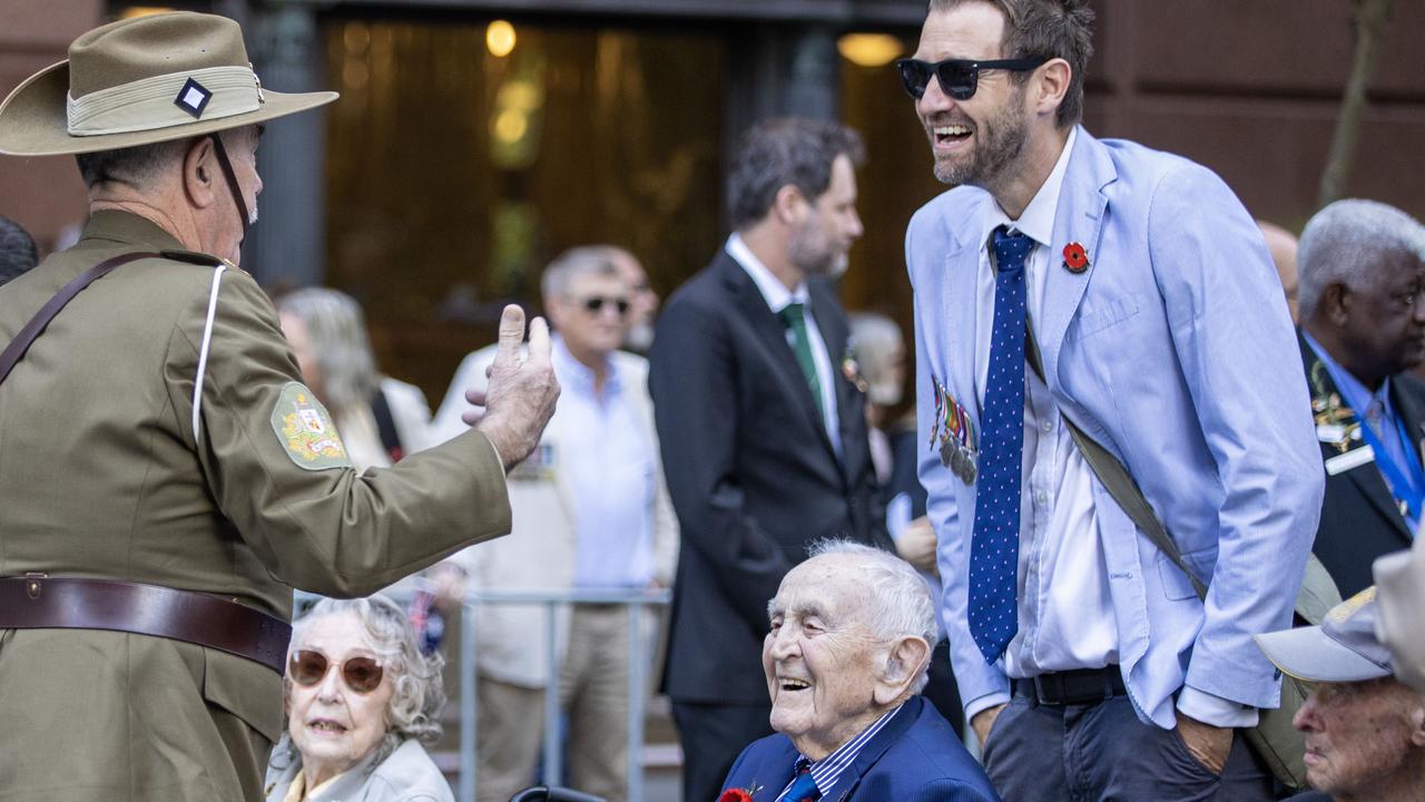 Anzac Day: Thousands Expected For Dawn Services And Marches In 