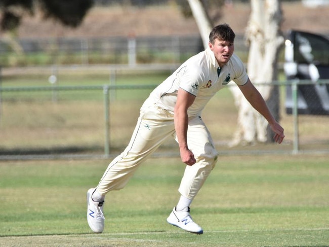 Ryan Gibson in action for South Barwon, GCA1. Picture: Wes Cusworth