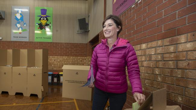 Liberal candidate Nicolle Flint at Colonel Light Gardens Primary School. Picture: Brett Hartwig
