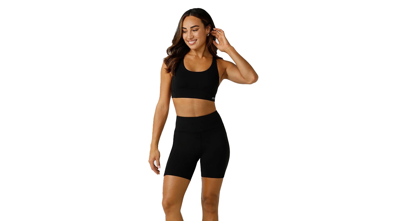 At 40 per cent off, it's time to stock up on Lorna Jane activewear. Picture: Lorna Jane