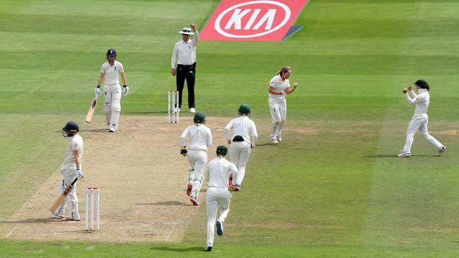 Sophie Molineux celebrates taking the wicket of Heather Knight. Picture: Alex Davidson/Getty Images