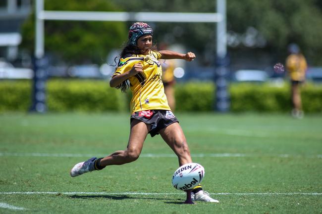 Aamira Renouf in action for the Sunshine Coast Falcons. Picture: Mitch Ensby/QRL.