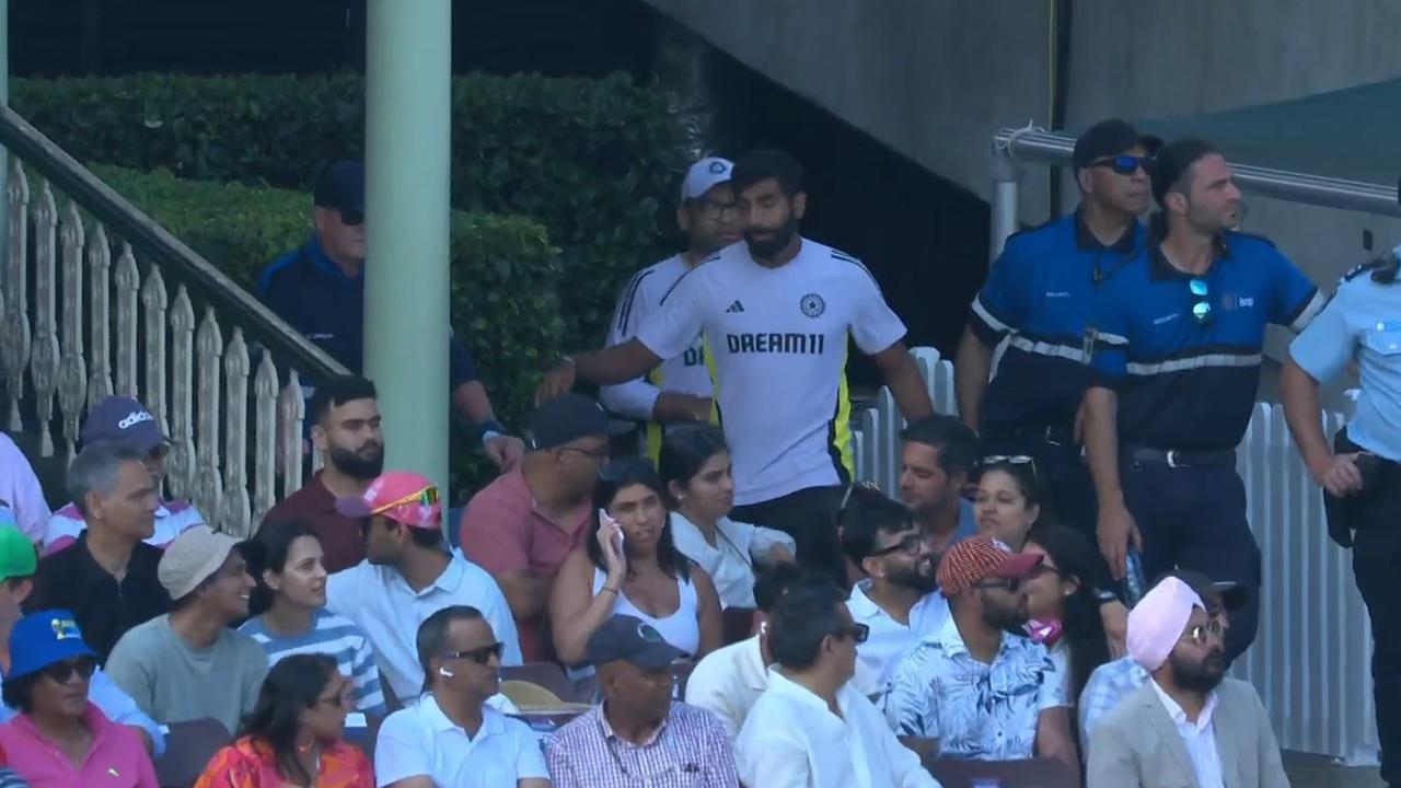 Bumrah returning to the SCG after the scans. Photo: Fox Sports