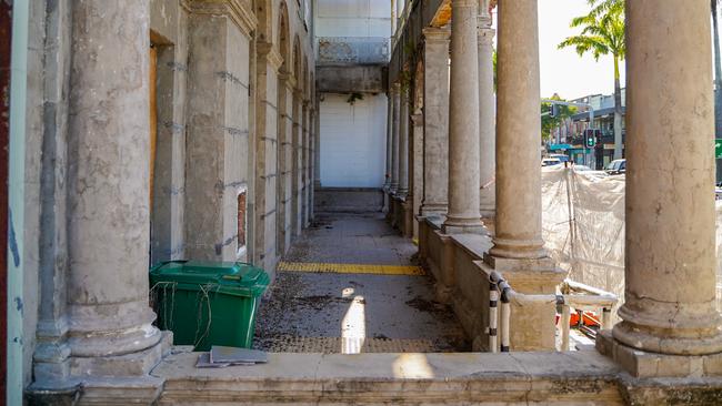 The old Commonwealth Bank along Victoria St in Mackay could soon be up for sale. Picture: Heidi Petith