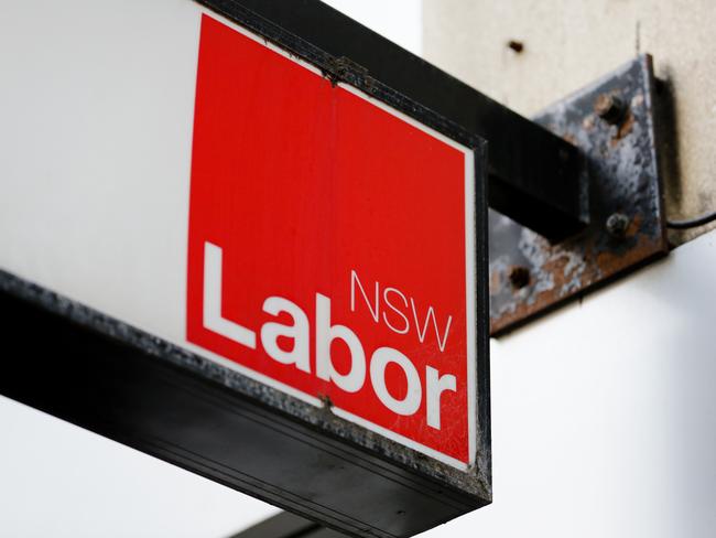 Labor party signage is seen at their offices in Sydney, Tuesday, December 18, 2018. The offices of the NSW Labor party have been raided by NSW's corruption watchdog. (AAP Image/Erik Anderson) NO ARCHIVING