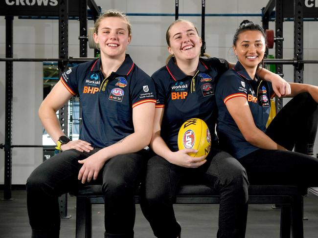 CROWS. Three new Crows draftees (l-r) Chloe Scheer, Katelyn Rosenweig, Hannah Martin.  Picture: Tricia Watkinson