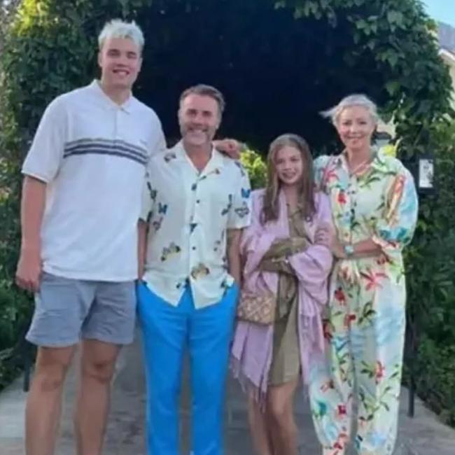 Barlow’s family photo went viral. Picture: Instagram/GaryBarlow