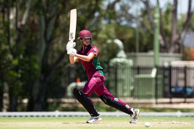 Holland Park Cricket Club junior Lily Bassingthwaighte