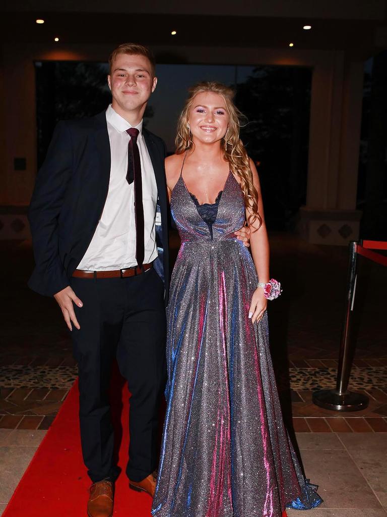 17th October 2020, Holly Hawkins, Riley OÃ&#149;Connor from Rivermount College attend their year 12 formal at Links hope Island Photo Paul Stevens SMP Images