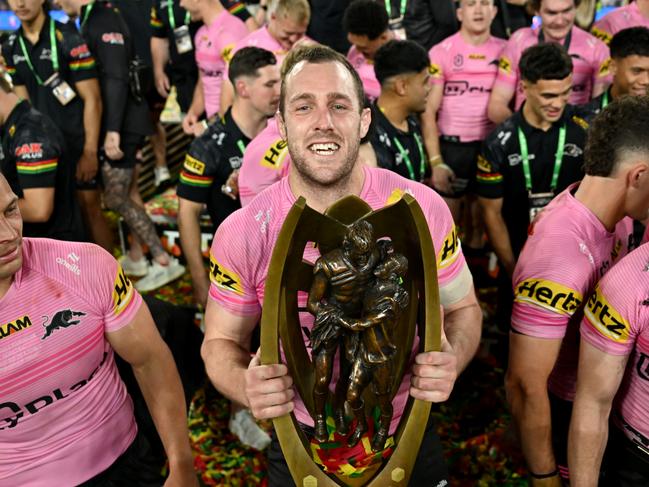 Isaah Yeo received the Merv Cartwright medal for Penrith’s Player of the Year. Picture: NRL Photos/Grant Trouville