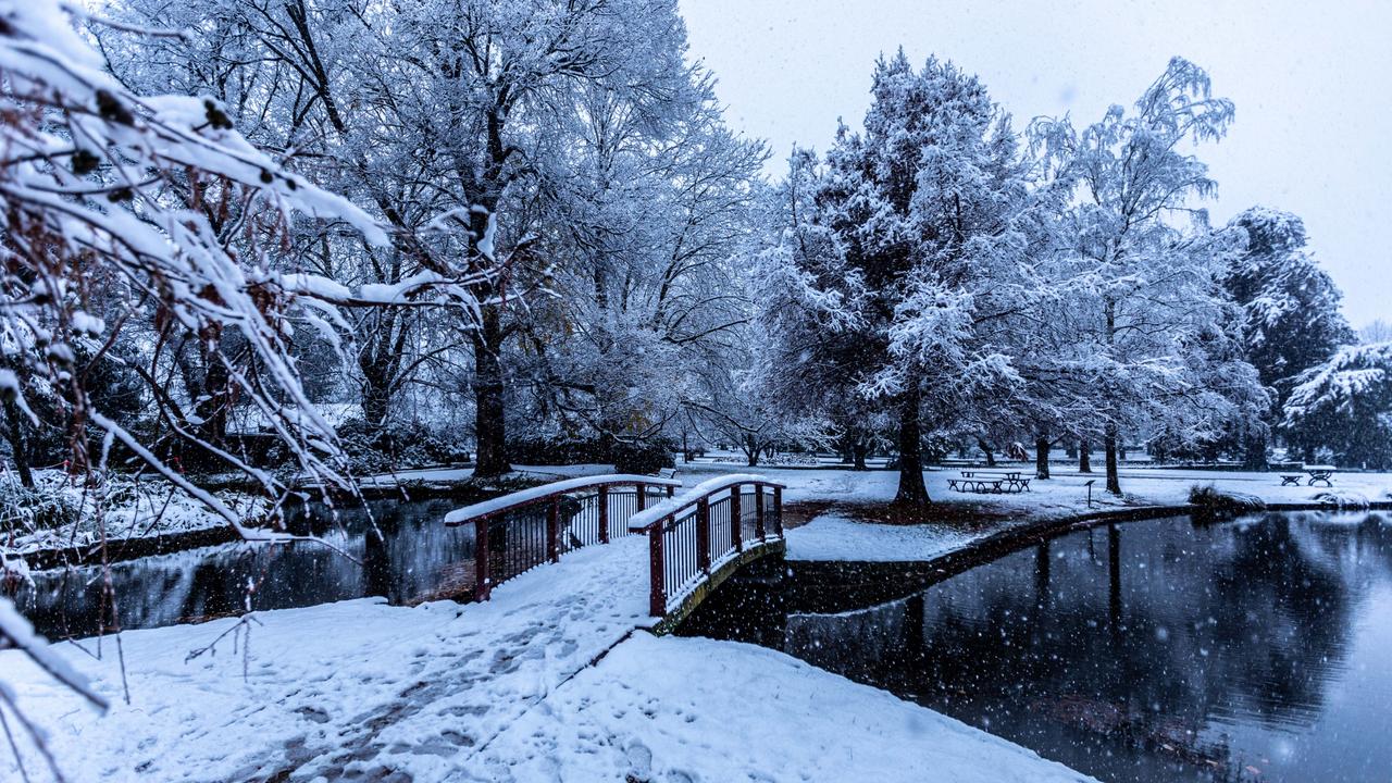 Some snow is expected around the Blue Mountains and other elevated parts of NSW on Sunday. Picture: NCA NewsWire / Troy Pearson