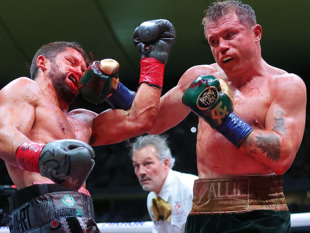 Canelo (R) is one of the biggest stars in the sport. Picture: Getty Images.