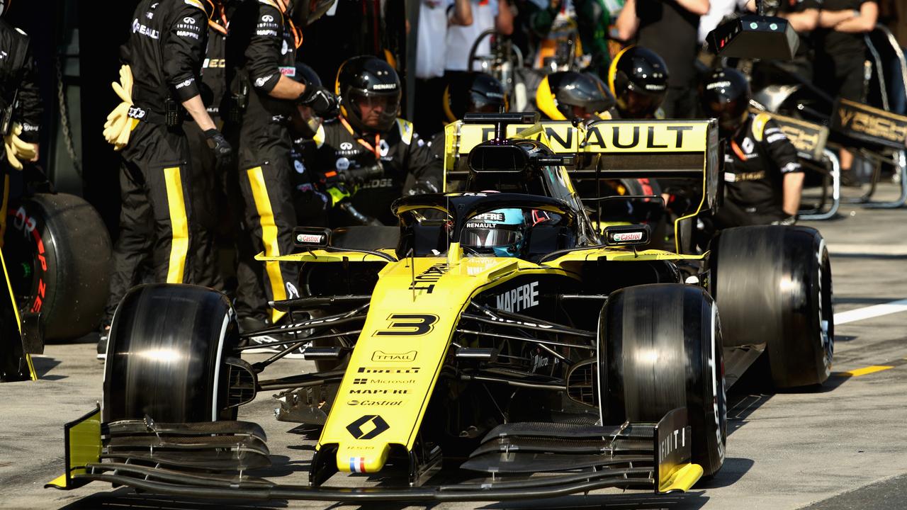 F1 news Daniel Ricciardo video crash, retires Australian Grand Prix Front wing start Herald Sun