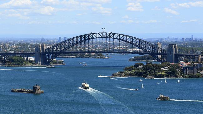 There are calls to bring Sydney Harbour and its surrounds under a more central control. Picture: AAP Image