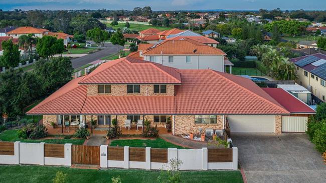 The contract crashed on 2 Waterford Place, Bridgeman Downs, which is back on the market for offers over $1.29m