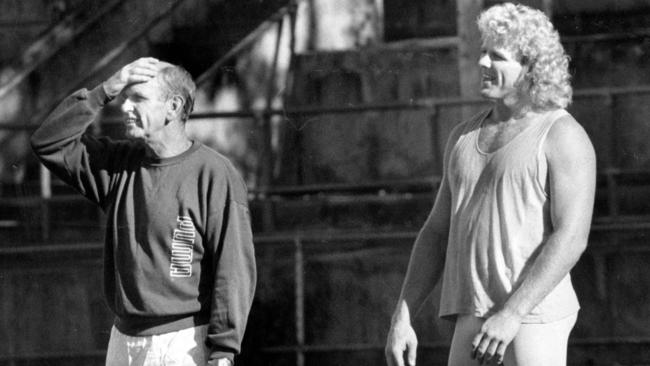 Allan Jeans and Dermott Brereton at Hawthorn training in 1989.