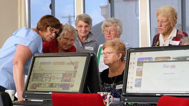 TECH SAVY: Seniors learnt many digital skills at the Western Downs Libraries workshops in Meandarra this year. Picture: Contributed