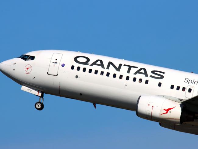 Brisbane Domestic Airport - QANTAS flight pictured taking off from the Brisbane Domestic Airport. Sunday 13th November 2022 Picture David Clark Photography