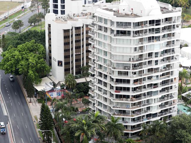 Police are investigating after a man received a gun shot wound to his arm in Surfers Paradise overnight.Officers were called to a hotel complex on the corner of Cavill Avenue and the Gold Coast Highway at around 10:45pm following reports a man had been shot. Preliminary investigations indicate the man was standing on the balcony of a unit when a suspected firearm was discharged from a neighbouring unit, striking the man in his left upper arm.Picture: NIGEL HALLETT