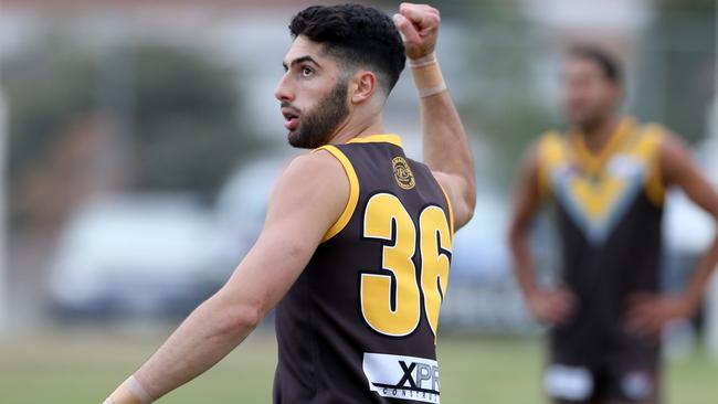 Ben Nesci in action for Thomastown.