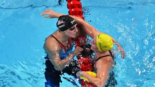 Katie Ledecky and Ariarne Titmus had some epic battles. (Photo by Jonathan NACKSTRAND / AFP)