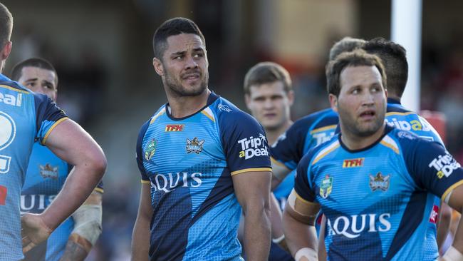 Jarryd Hayne (centre) will face the Titans board on Monday.