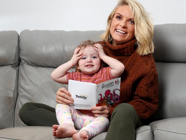 Erin Molan with her daughter Eliza. Picture: Jonathan Ng