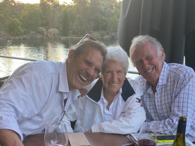 (L-R) Colin Scotts, Dawn Fraser and John Singleton spotted at lunch together.