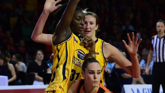 Close competition between Townsville Fire ands Sydney Uni Flames last round.