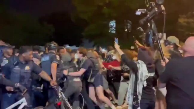 ‘You’re Gonna Get Locked Up Tonight’: Police Warn DC Protesters as Camp ...